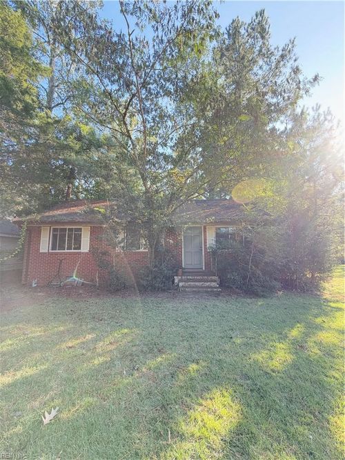 120 Mimosa Dr, Williamsburg, VA, 23185-4004 | Card Image