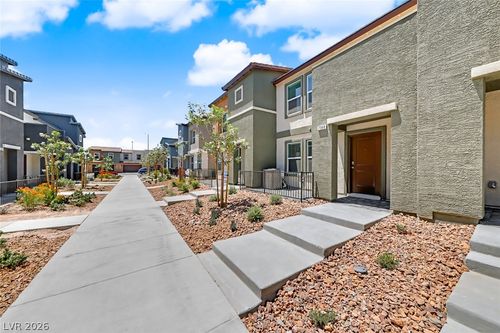 7368 Joanna Brook St, North Las Vegas, NV, 89084-3915 | Card Image