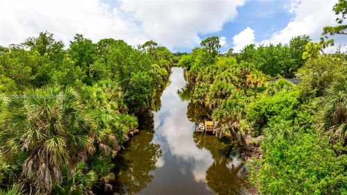 7061 Sea Mist Dr, PORT CHARLOTTE, FL, 33981-6236 | Card Image