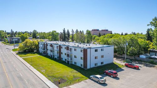 208-9807 108 Avenue, Grande Prairie, AB, T8V1N5 | Card Image