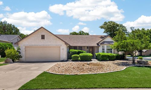 201 Whispering Wind Dr, Georgetown, TX, 78633-4540 | Card Image