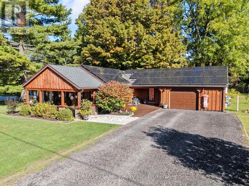 1 Mactavesh St, Bayfield, ON, N0M1G0 | Card Image