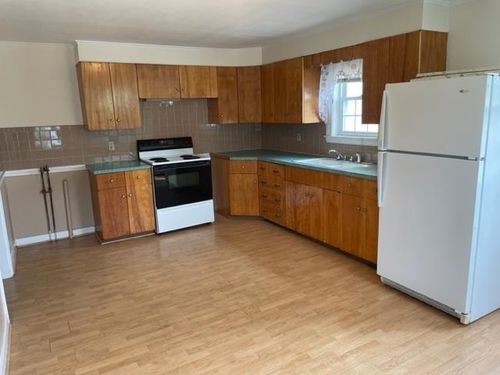 apt-8-10 Main St, Wilton, NH, 03086-4404 | Card Image