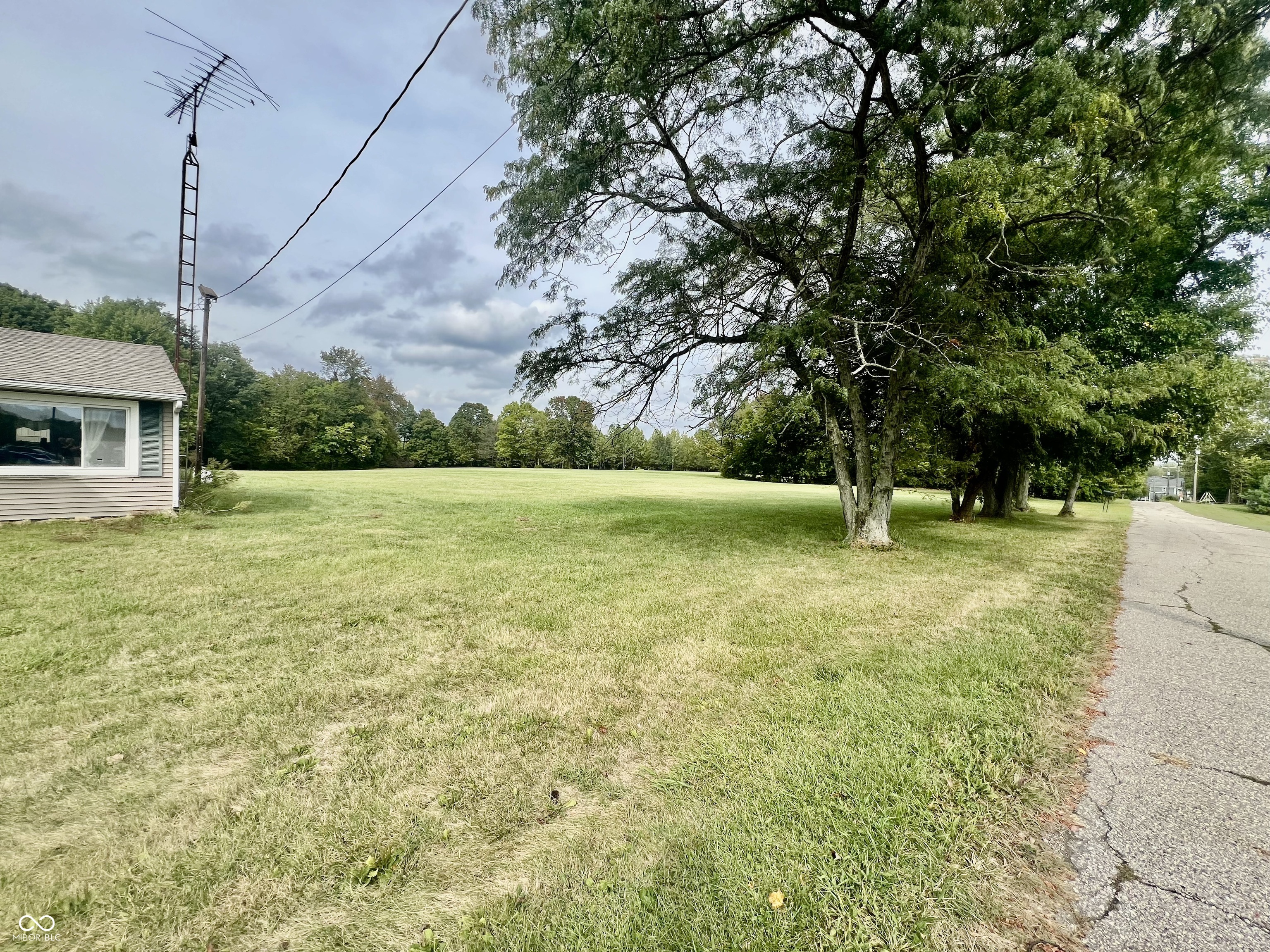 Commercial Sale in Columbus 2
