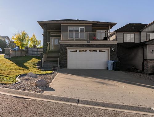 153 Crane Rise, Fort Mcmurray, AB, T9K0P6 | Card Image