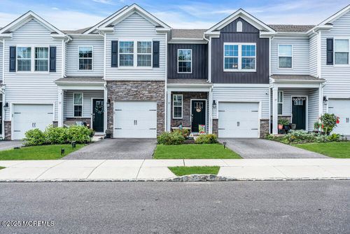 55 Peregrine Way, Burlington, NJ, 08016 | Card Image