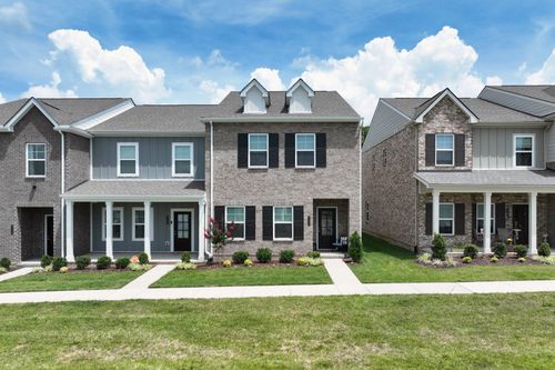 755 Coburg Pvt St, Gallatin, TN, 37066-2896 | Card Image