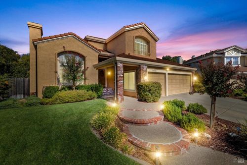 3220 Seminole Cir, Fairfield, CA, 94534-7857 | Card Image
