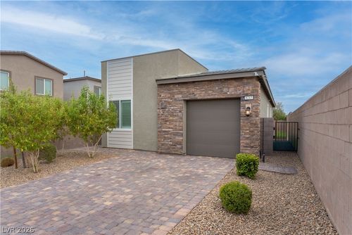 8243 Vino Merlot Avenue, Las Vegas, NV, 89113 | Card Image