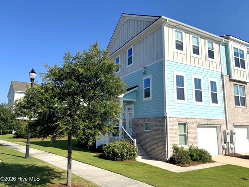 123 Whimbrel Way, Beaufort, NC, 28516-8004 | Card Image