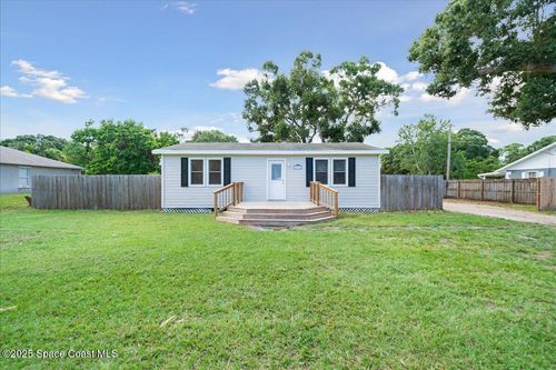 1005 20th Ave, Vero Beach, FL, 32960-3778 | Card Image