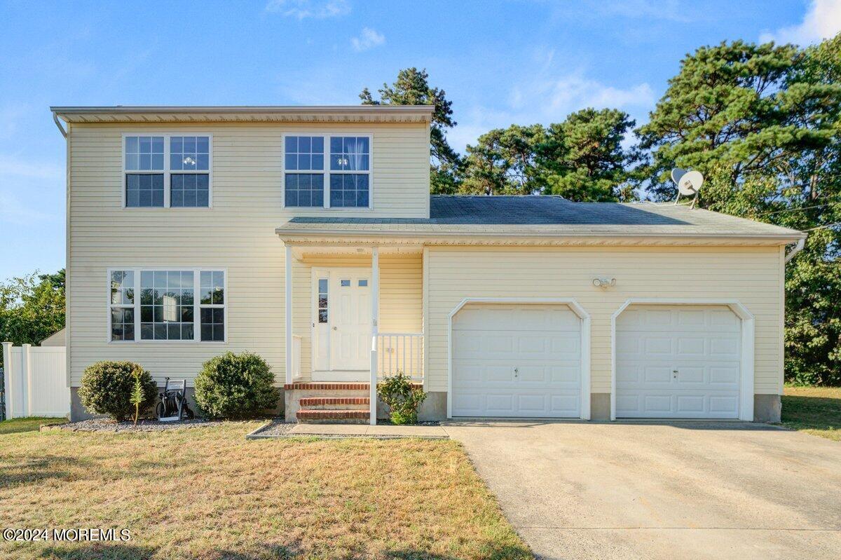 Broadway Blvd, Toms River, NJ 08757