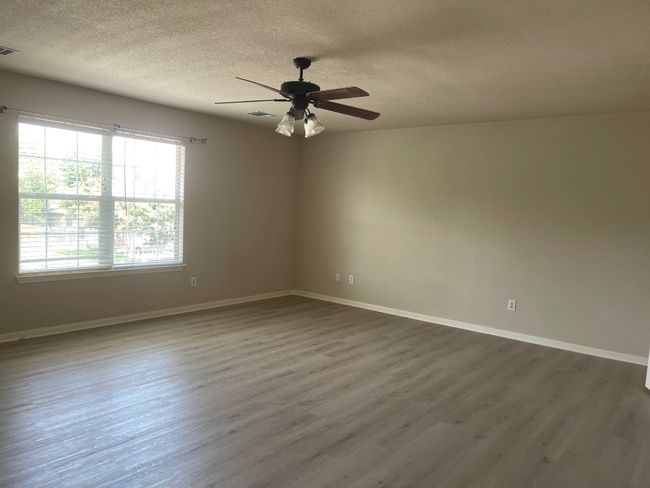 1427 Newbury St, House other with 4 bedrooms, 3 bathrooms and 4 parking in Georgetown TX | Image 18