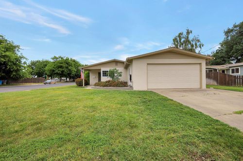 303 Louis Ln, Colusa, CA, 95932-3105 | Card Image