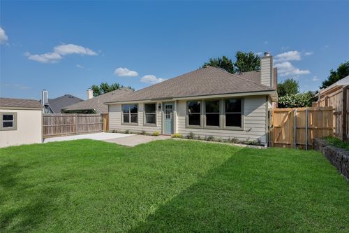 605 Terrace View Dr, Mckinney, TX, 75071-3712 | Card Image