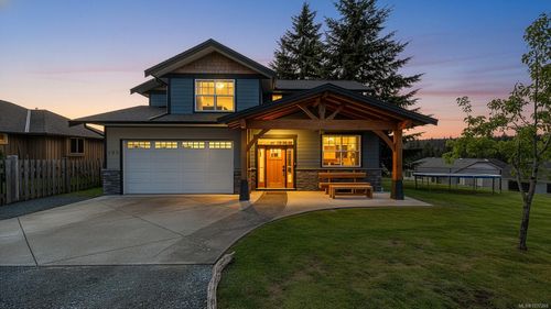 405 Rockland Rd, Campbell River, BC, V9W1N7 | Card Image