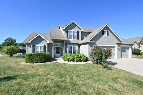 13900 Cole Crossing Ct, Platte City, MO, 64079-9697 | Card Image