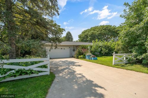 2102 Jade Ln, Eagan, MN, 55122-2822 | Card Image