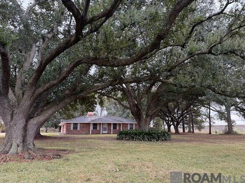 6010 Highway 22, Sorrento, LA, 70778-3449 | Card Image