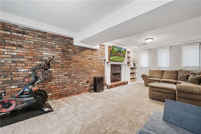 141 Terrace Ct, House other with 3 bedrooms, 3 bathrooms and 2 parking in Trafford PA | Image 24
