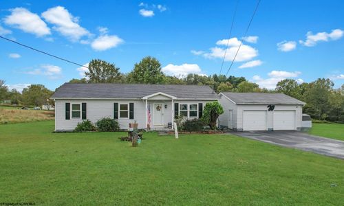 81 Sunset Dr, Reedsville, WV, 26547-7361 | Card Image