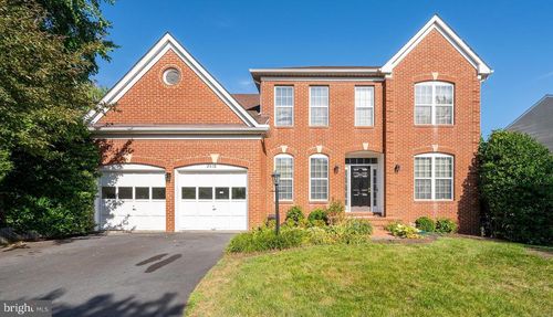 2410 Dakota Lakes Dr, HERNDON, VA, 20171-2995 | Card Image