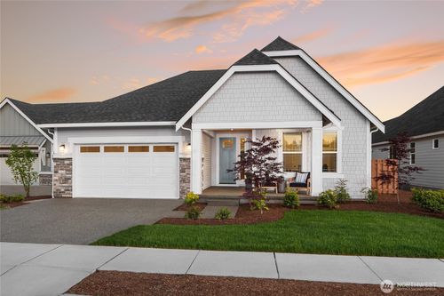 530 Thompson Dr, Enumclaw, WA, 98022-6200 | Card Image