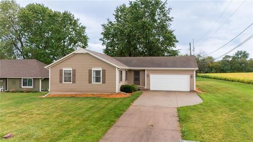 212 Edgewood Dr, Wellsville, KS, 66092-8515 | Card Image