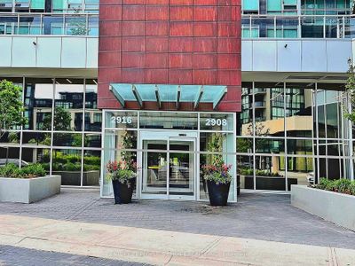 415 - 2908 Highway 7, Condo with 1 bedrooms, 1 bathrooms and 1 parking in Vaughan ON | Image 2