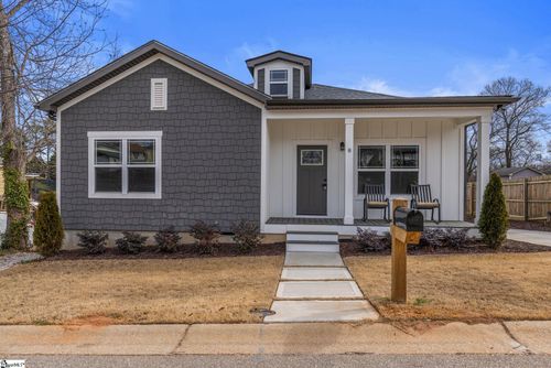 8 E St, Greenville, SC, 29611-5436 | Card Image