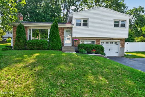 29 Brookwood Drive, Colonie, NY, 12110 | Card Image