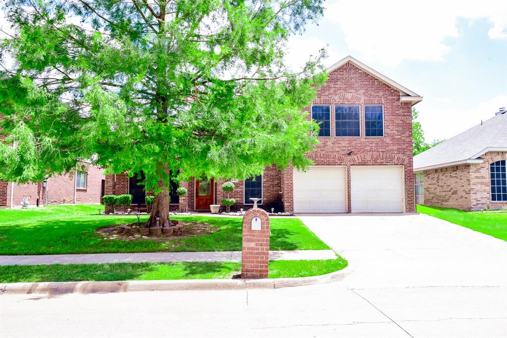 Silver Creek Dr, Mesquite, TX 75181