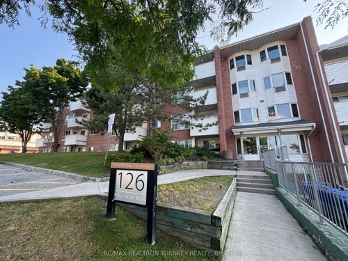 303-126 Bell Farm Rd, Barrie, ON, L4M6J3 | Card Image