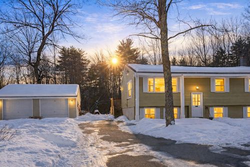 8 Whittens Lane, Hollis, ME, 04042 | Card Image