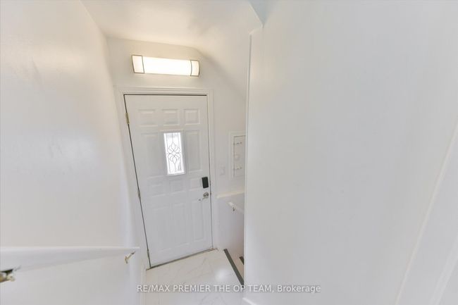 273 E 13 Th St, House other with 5 bedrooms, 3 bathrooms and 5 parking in Hamilton ON | Image 36