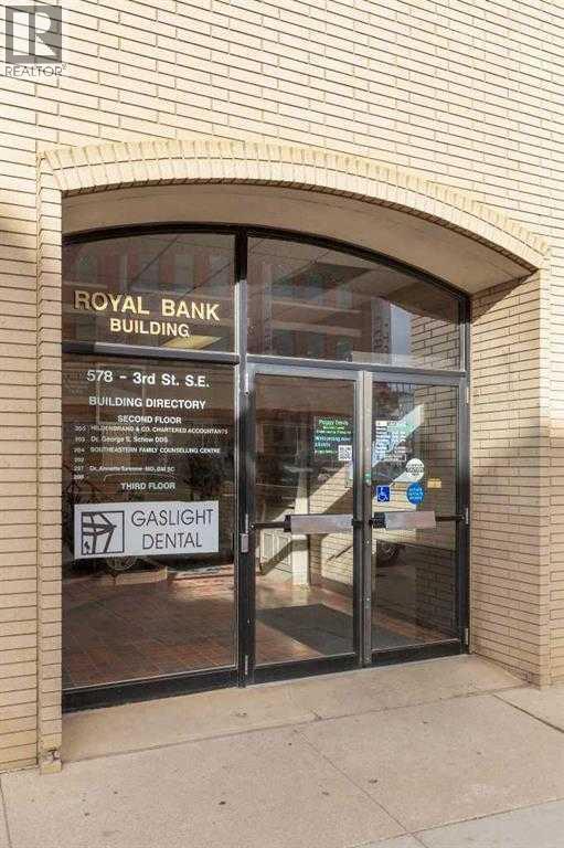 Commercial Lease in Medicine Hat 3