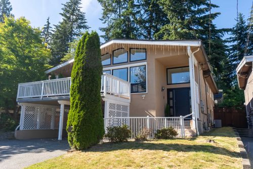 1286 Wellington Dr, North Vancouver, BC, V7K1L2 | Card Image