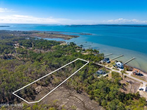 11-975 Crow Hill Rd, Beaufort, NC, 28516-7315 | Card Image