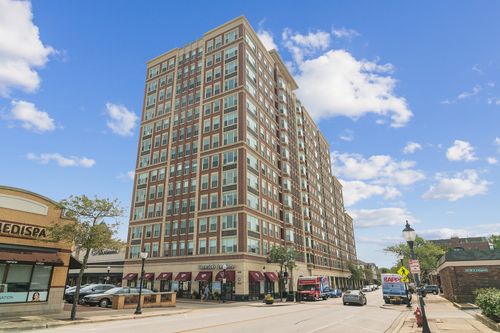 401-77 S Evergreen Ave, Arlington Heights, IL, 60005-1490 | Card Image