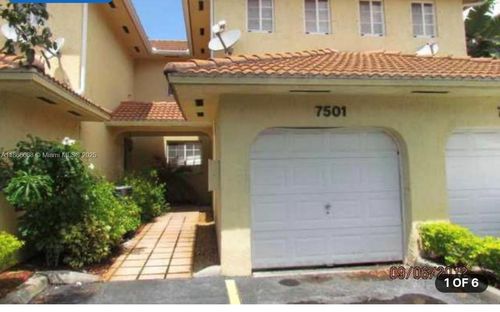 7401-7501 Nw 174th Ter, Hialeah, FL, 33015-7146 | Card Image