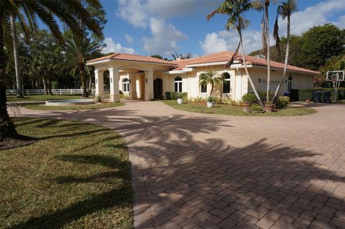 650 E Rambling Dr, Wellington, FL, 33414-5008 | Card Image