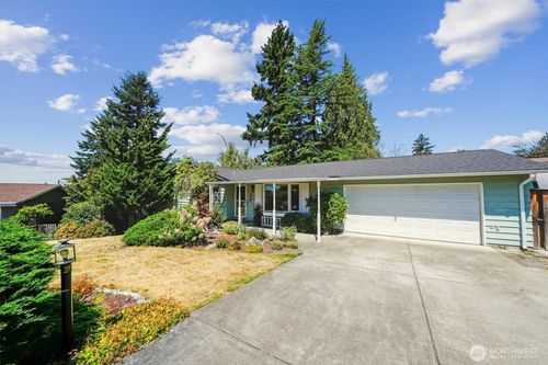 11414 Se 86th St, Newcastle, WA, 98056-1616 | Card Image
