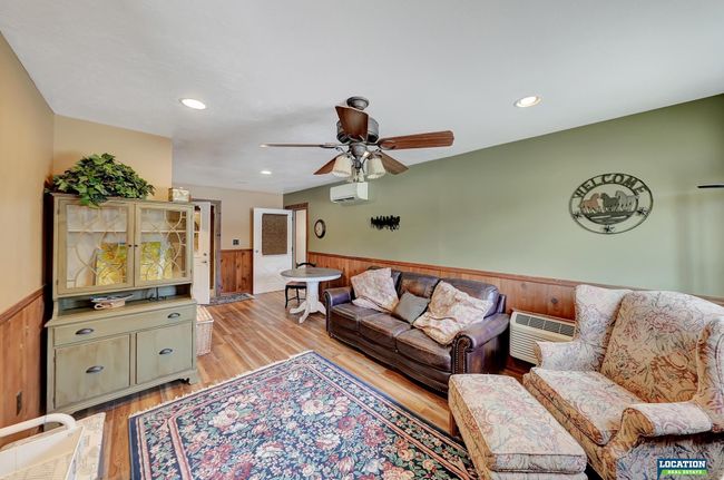 6255 Sw 58 Th St, House other with 5 bedrooms, 4 bathrooms and 3 parking in Denton NE | Image 79