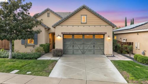 1669 1669 Pinot Pl, Brentwood, CA, 94513 | Card Image