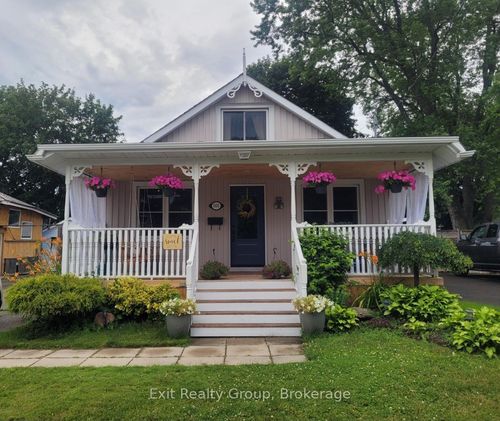 100 Arlington Ave, Oshawa, ON, L1G2N6 | Card Image