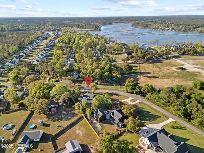 2324 Sloop Point Rd, House other with 4 bedrooms, 4 bathrooms and 2 parking in Hampstead NC | Image 11