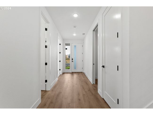899 Butte Dr, House other with 5 bedrooms, 3 bathrooms and 2 parking in ForestGrove OR | Image 9