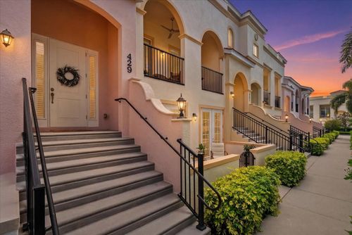 429 Nokomis Ave S, Venice, FL, 34285-2618 | Card Image