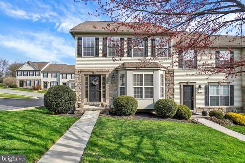 2764 Seabiscuit St, YORK, PA, 17402-9500 | Card Image