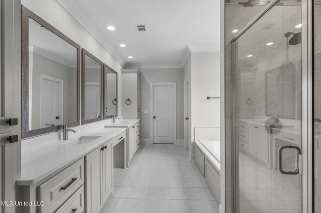 35-web-or-mls-202 Lizzy-44 | Image 35